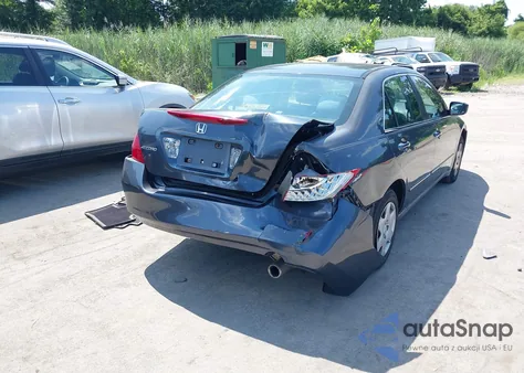 2006 Honda Accord 2.4 Lx z USA, uszkodzony, nr VIN 1HGCM56496A009020